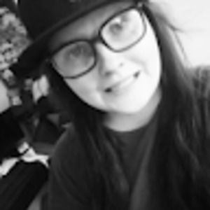 Meet your Posher, Melina